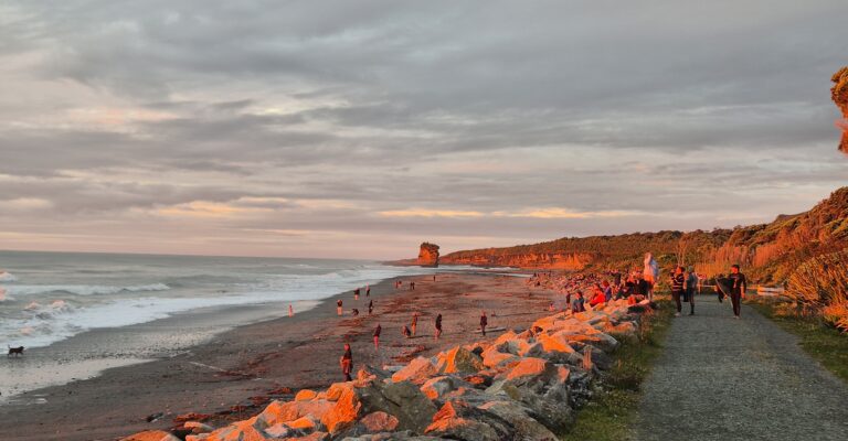 Uncover Hidden Gems & Local Experiences in Punakaiki